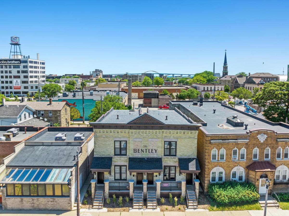 The Bentley Condotel, Heart Of Walkers Point With Garage, Yard Milwaukee Buitenkant foto